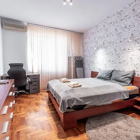 公寓 National Palace 2br By Bulgarianhomes 索菲亞